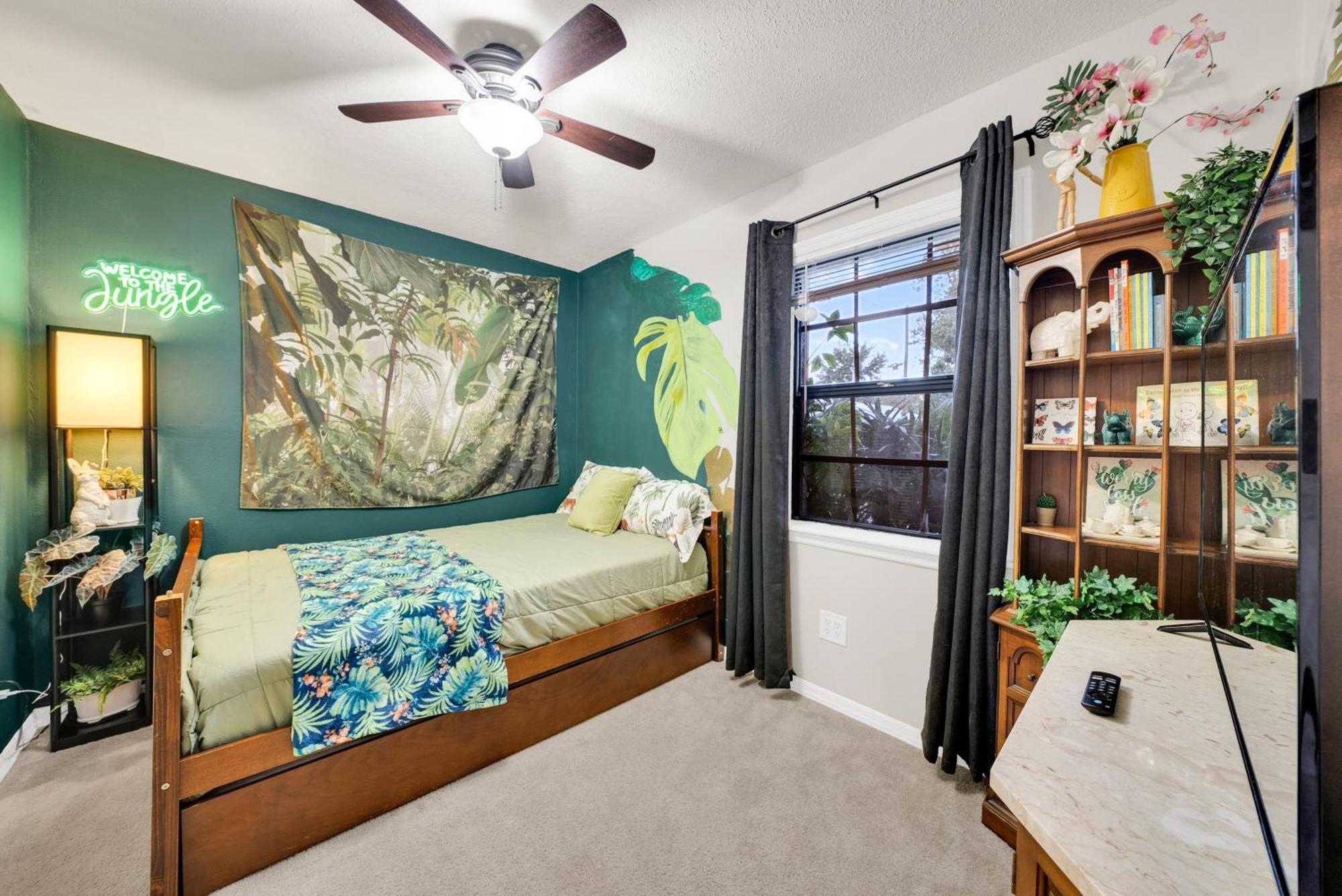 Zen Jungle House By Busch Gardens Sleeps 12 With Outdoor Games & Detached Play Space! Тампа Экстерьер фото
