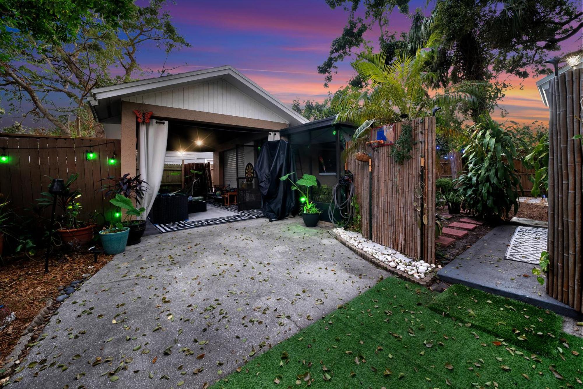 Zen Jungle House By Busch Gardens Sleeps 12 With Outdoor Games & Detached Play Space! Тампа Экстерьер фото